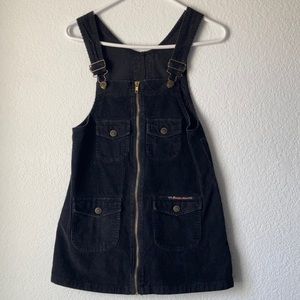 Vintage corduroy overall dress for kids. Squeeze jeans size medium.